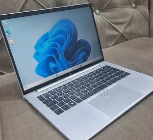 New Laptop HP EliteBook 840 G10 16GB Intel Core i7 SSD 512GB