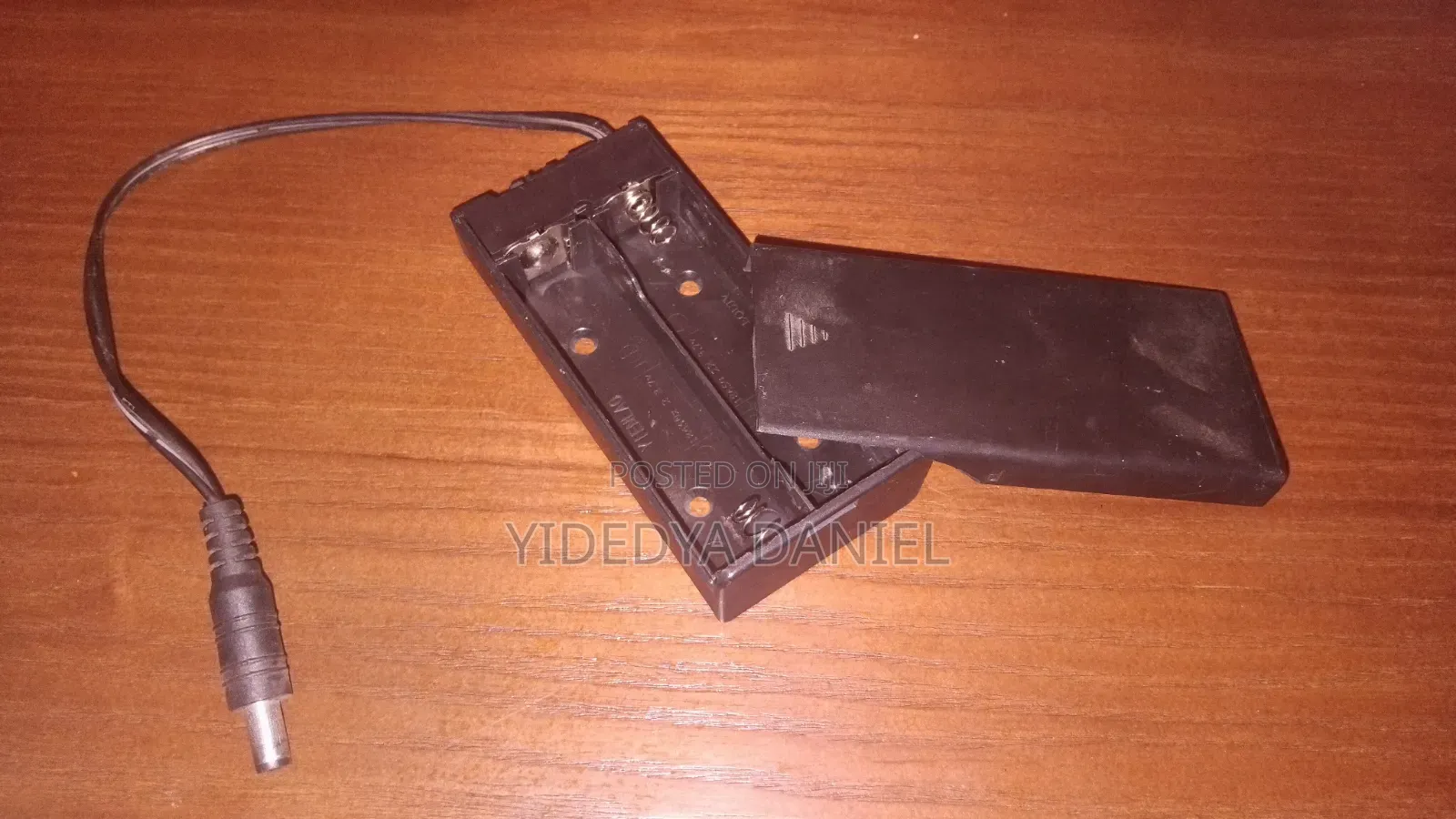 2×18650 Battery Holder With DC Plug