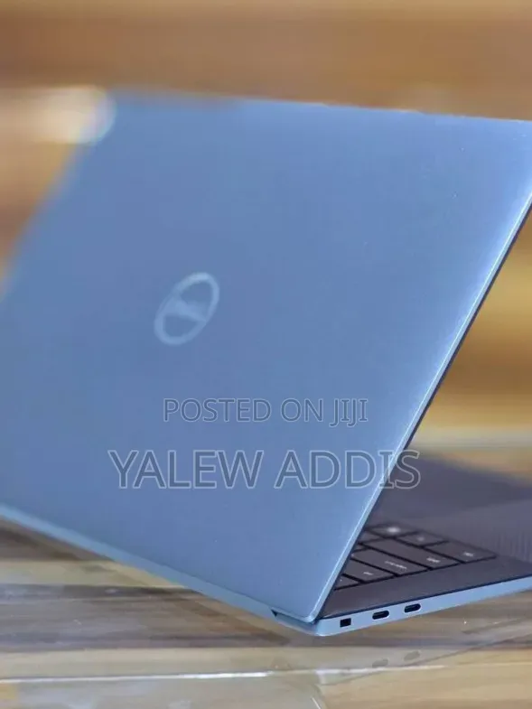 New Laptop Dell Precision 5540 16GB Intel Core i9 SSD 512GB