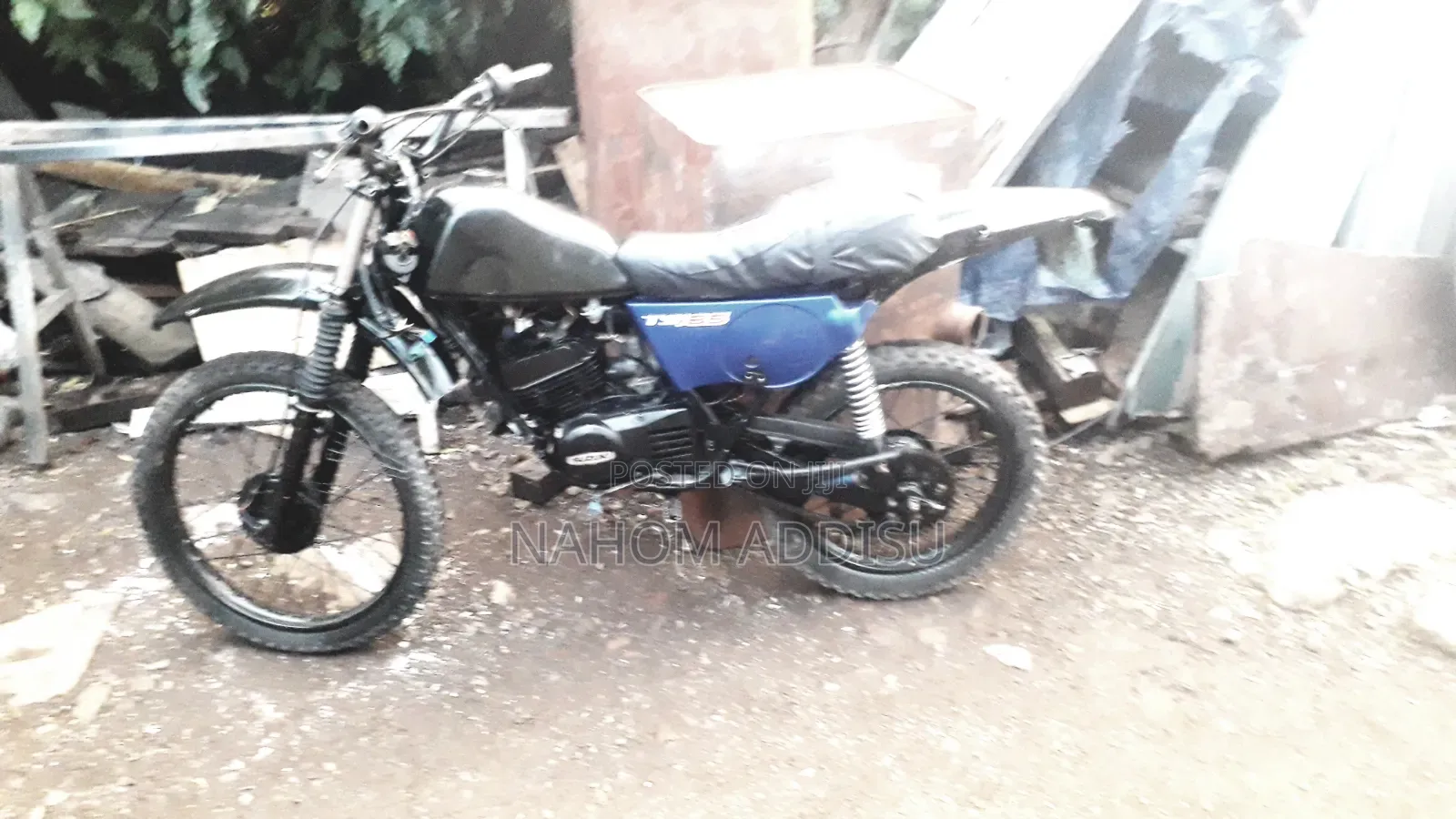 Suzuki 1981 Black