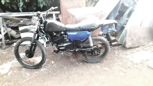 Suzuki 1981 Black