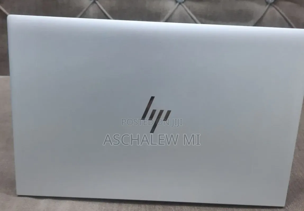 New Laptop HP EliteBook 840 G8 16GB Intel Core i7 SSD 512GB