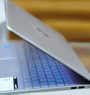 New Laptop HP Stream Notebook 8GB Intel Core i3 SSD 256GB
