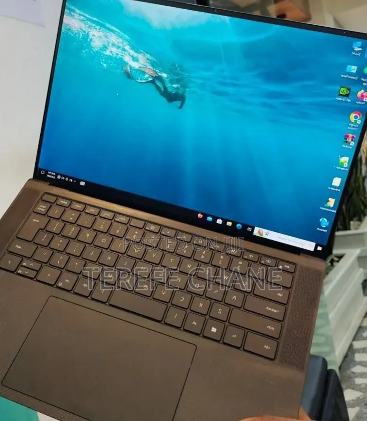 New Laptop Dell Precision 5550 16GB Intel Core i7 SSD 512GB