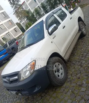 Toyota Hilux 2.5 D-4D 2007 White