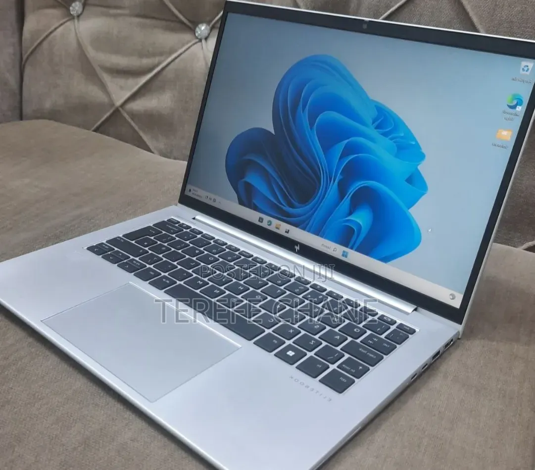 New Laptop HP EliteBook 840 10 16GB Intel Core i7 SSD 512GB