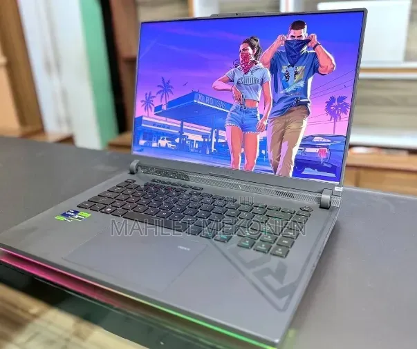 New Laptop Asus ROG Strix G16 16GB Intel Core i9 SSD 1T
