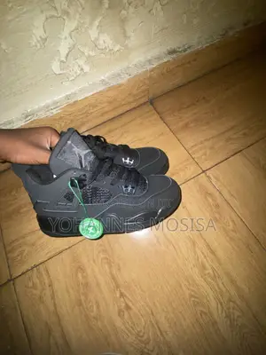 Jordan 4 Black Cat Mgzat Lmtflgu Dewlluge
