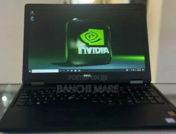 New Laptop Dell Latitude 5580 8GB Intel Core i5 SSD 256GB