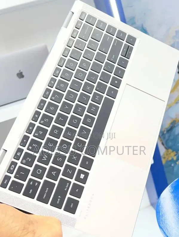 New Laptop HP Spectre 14 16GB Intel Core i7 SSD 512GB