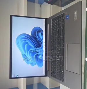 New Laptop HP ZBook 15 16GB Intel Core i7 SSD 512GB