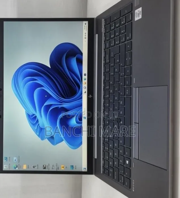 New Laptop HP ZBook 15 16GB Intel Core i7 SSD 512GB