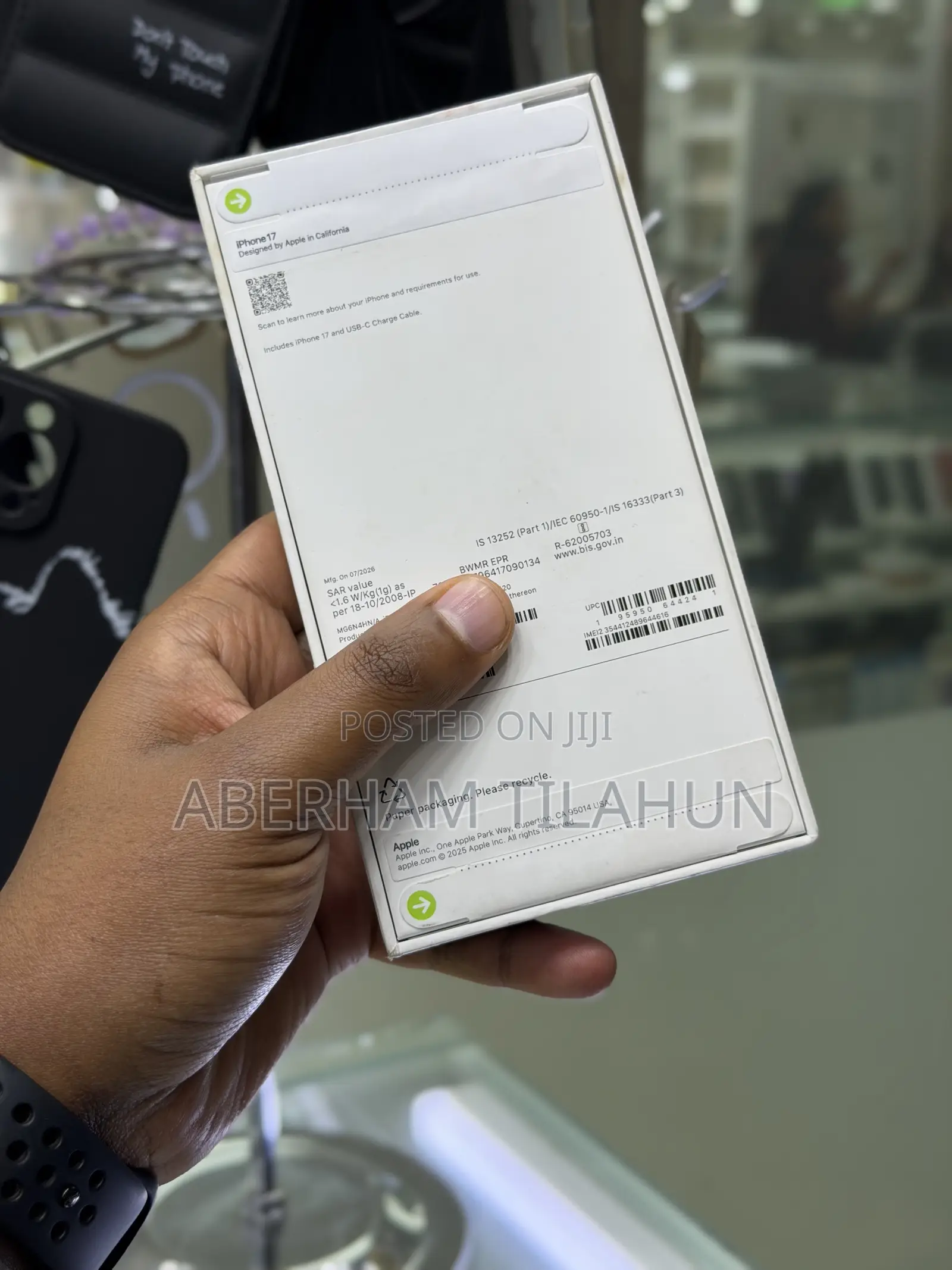 New Apple iPhone 17 256 GB Green