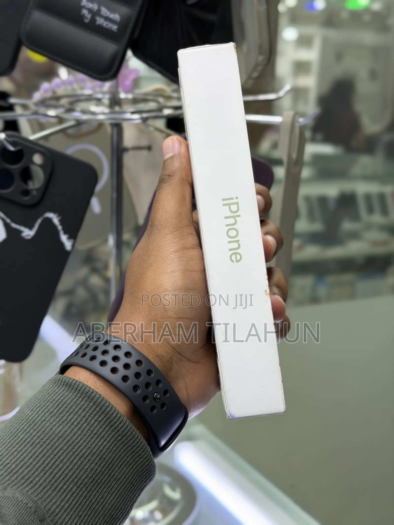New Apple iPhone 17 256 GB Green