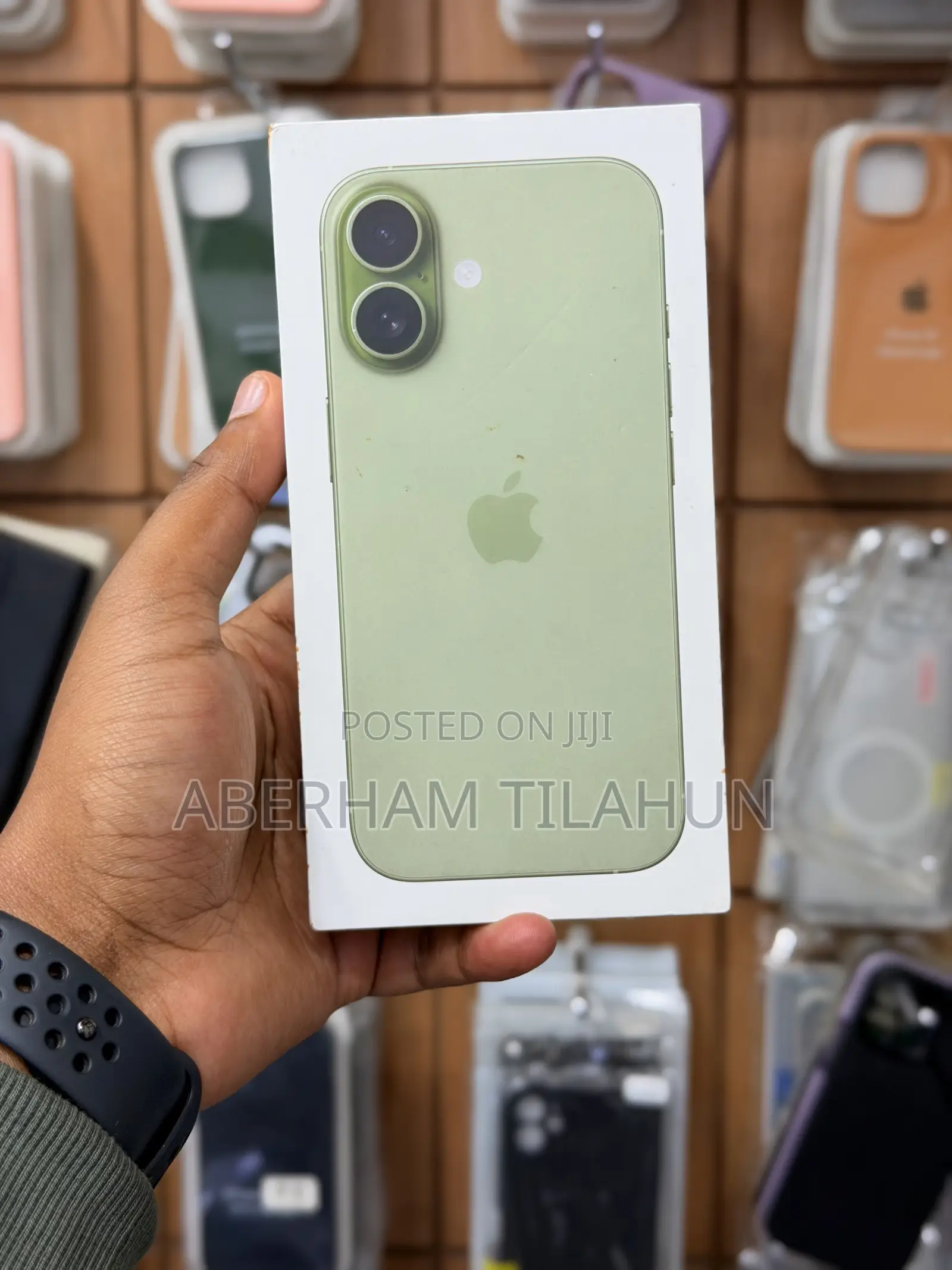 New Apple iPhone 17 256 GB Green