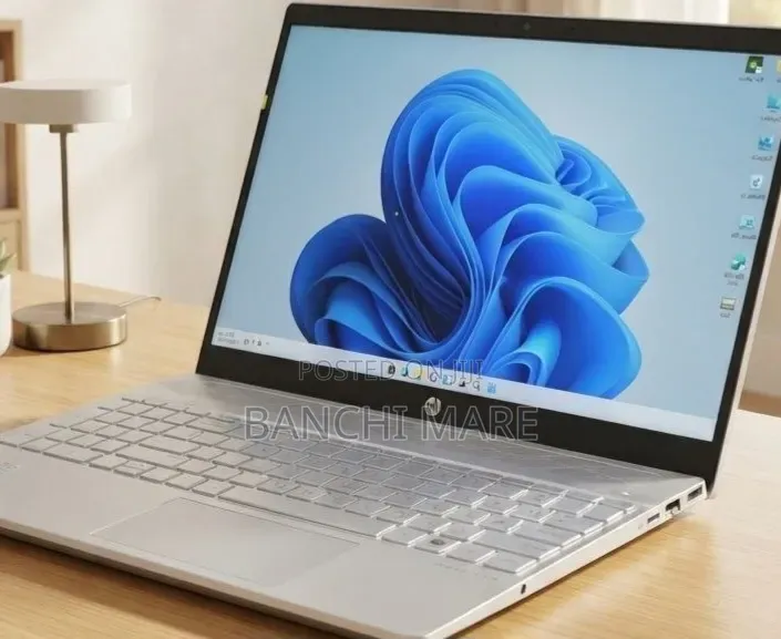 New Laptop HP Pavilion 14 16GB Intel Core i7 SSD 512GB