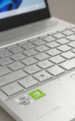 New Laptop HP Pavilion 14 16GB Intel Core i7 SSD 512GB