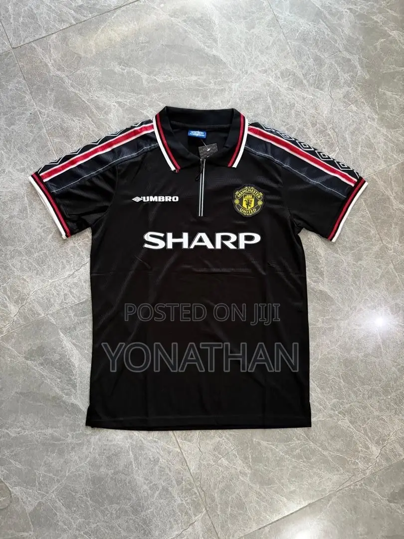 Manchester United Sharp Black Jersey