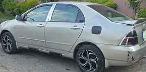 Toyota Corolla 2004 Silver