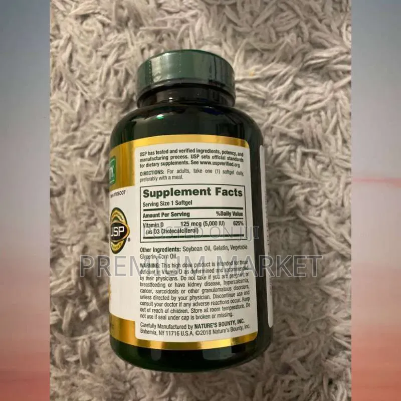Nature's Bounty Vitamin D3 5000 IU Suplemen Kesehatan Health