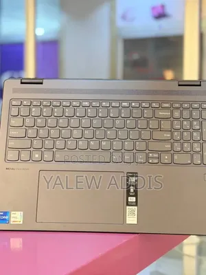 New Laptop Lenovo Yoga 7i 16GB Intel Core i7 SSD 512GB