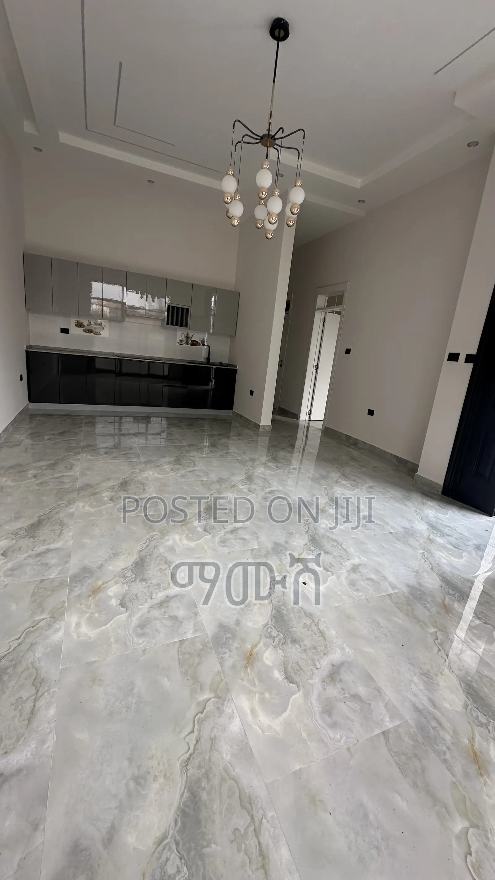 Furnished 5bdrm Villa in አያት ጊፍት አፓርታማ አካባቢ, Bole for sale