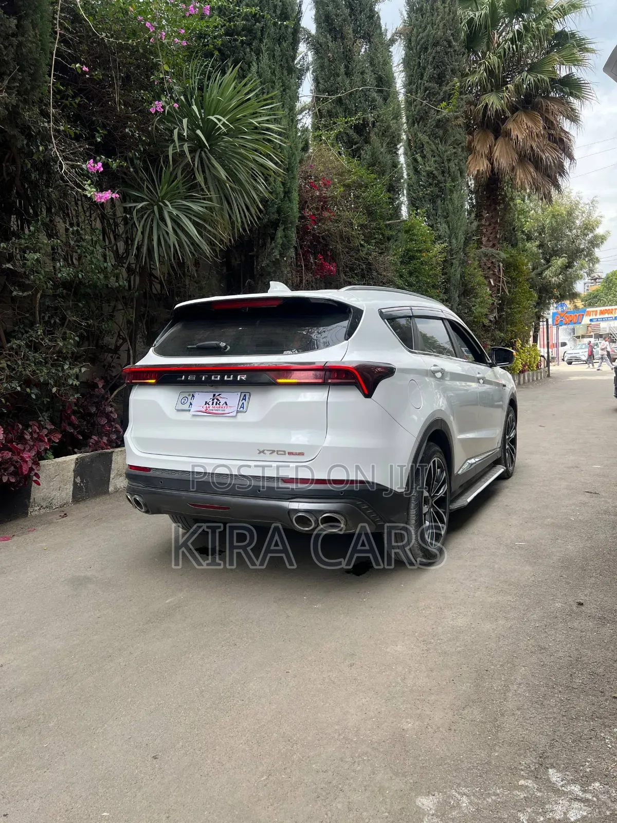 Jetour X70 Plus 2022 White