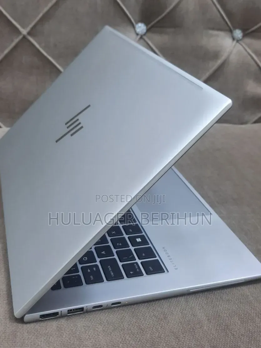New Laptop HP EliteBook 840 10 16GB Intel Core i7 SSD 512GB