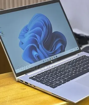 New Laptop HP EliteBook 840 G8 16GB Intel Core i7 SSD 512GB