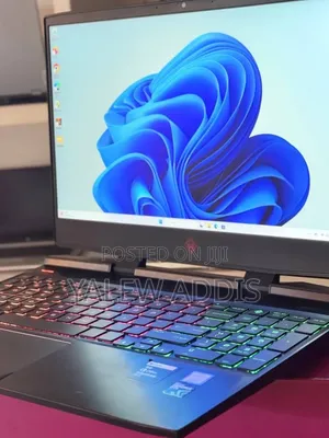 New Laptop HP Omen 15 8GB Intel Core i7 SSD 256GB