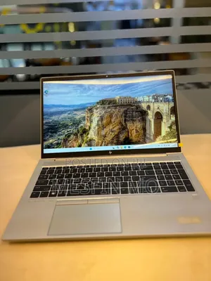 New Laptop HP EliteBook 850 G8 16GB AMD Ryzen 7 SSD 512GB