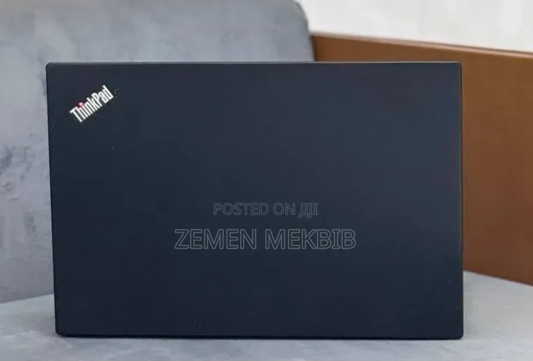 New Laptop Lenovo ThinkPad T480s 8GB Intel Core i5 SSD 512GB