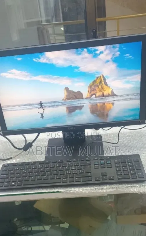 Dell Moniter
Brand New Dell Moniter
20 Inch