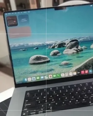 New Laptop Apple MacBook Air 2020 M1 16GB AMD A8 SSD 1T