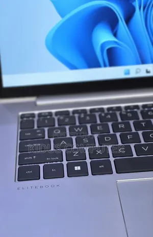 New Laptop HP EliteBook 840 G10 16GB Intel Core i7 SSD 512GB