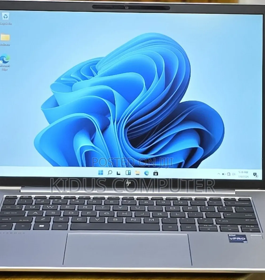 New Laptop HP EliteBook 840 G10 16GB Intel Core i7 SSD 512GB