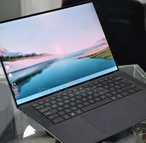 New Laptop Dell Precision 5550 16GB Intel Core i7 SSD 512GB
