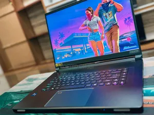 New Laptop Acer Predator Helios Neo 16 32GB Intel Core i9 SSD 1T
