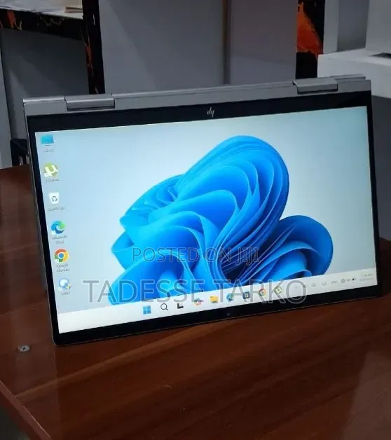 New Laptop HP Envy x360 8GB Intel Core i5 SSD 512GB