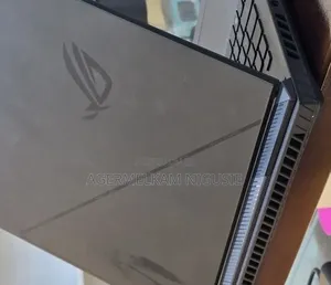 New Laptop Asus ROG Strix G18 32GB Intel Core i7 SSD 512GB