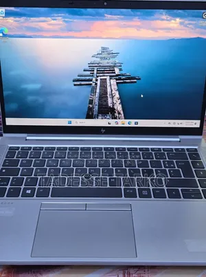 New Laptop HP EliteBook 840 G7 16GB Intel Core i7 SSD 512GB