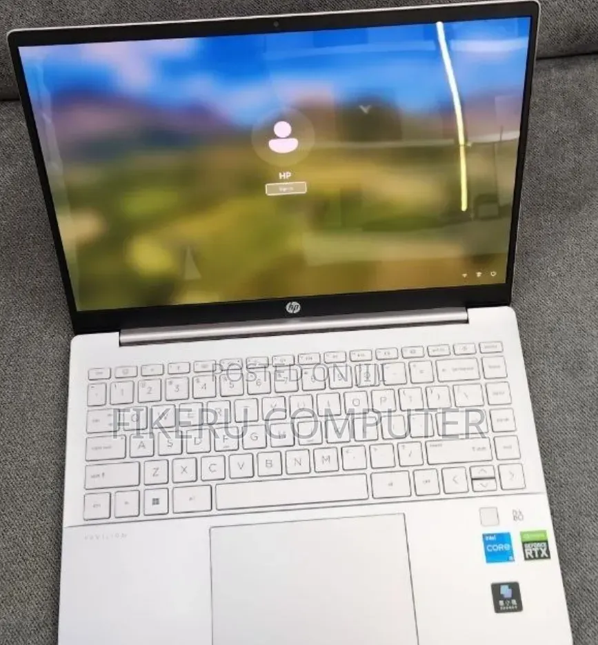 New Laptop HP Pavilion 14 16GB Intel Core i5 SSD 512GB