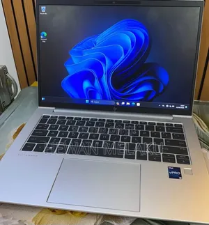 New Laptop HP EliteBook 840 G9 16GB Intel Core i5 SSD 512GB