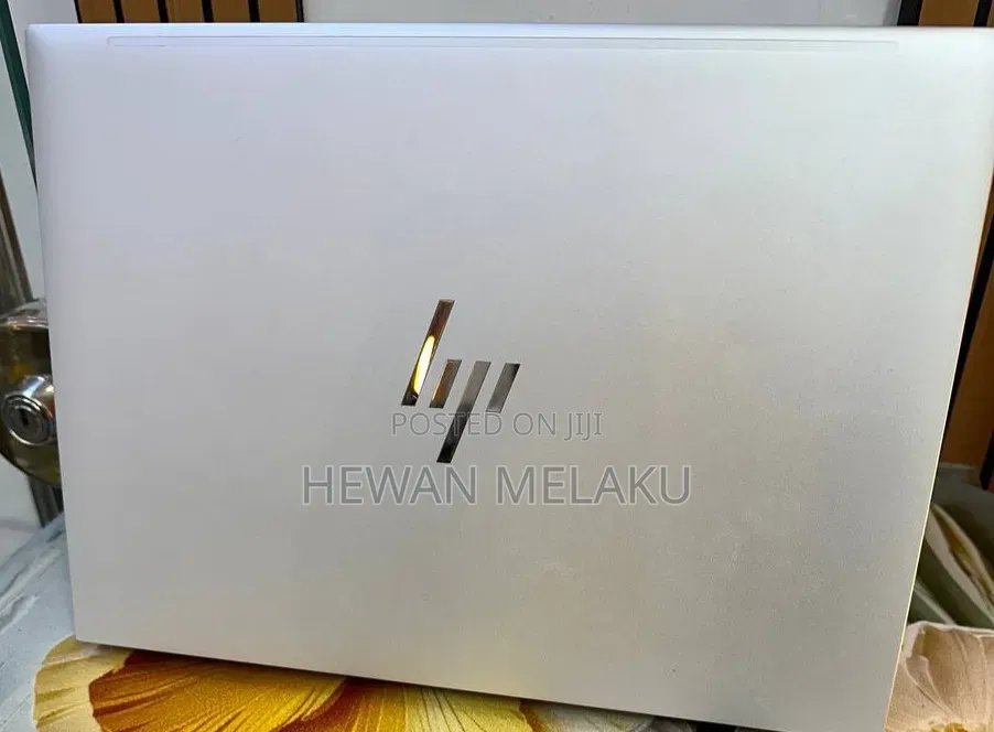 New Laptop HP EliteBook 840 G9 16GB Intel Core i5 SSD 512GB
