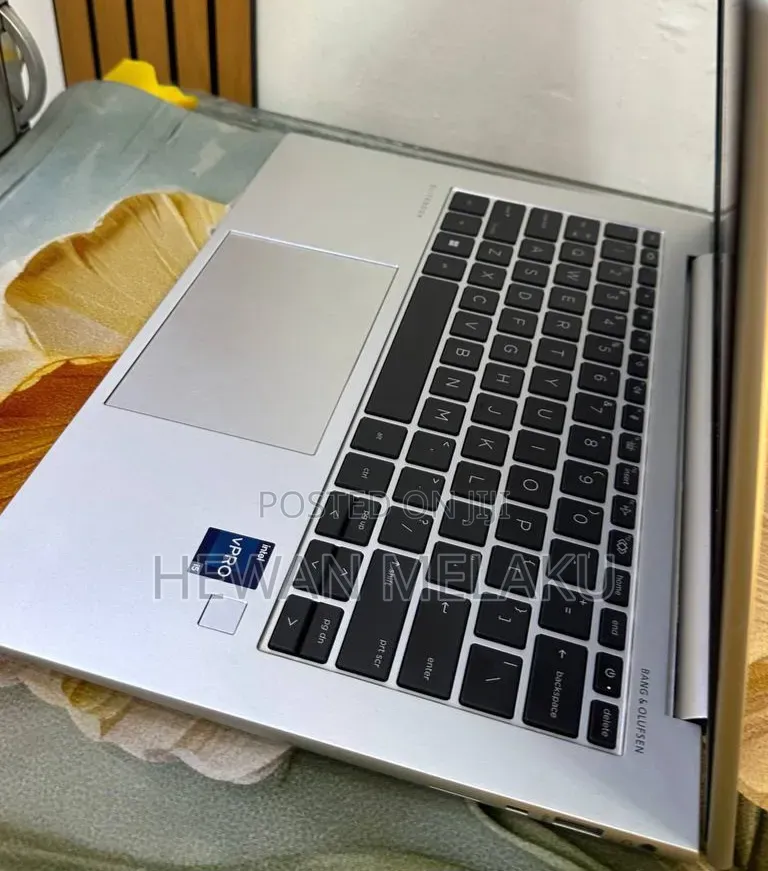 New Laptop HP EliteBook 840 G9 16GB Intel Core i5 SSD 512GB