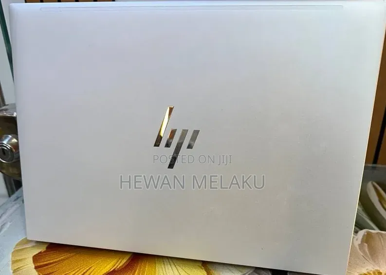 New Laptop HP EliteBook 840 G9 16GB Intel Core i5 SSD 512GB