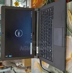 New Laptop Dell Latitude 3340 4GB Intel Core i5 SSD 320GB