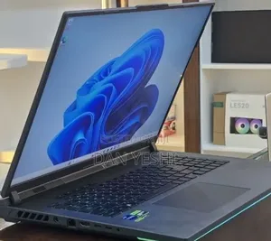 New Laptop Asus ROG Strix G18 16GB Intel Core i9 SSD 1T
