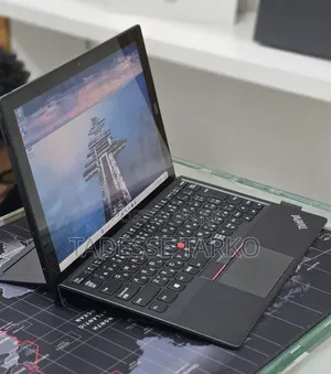 New Laptop Lenovo 8GB Intel Core i5 SSD 256GB