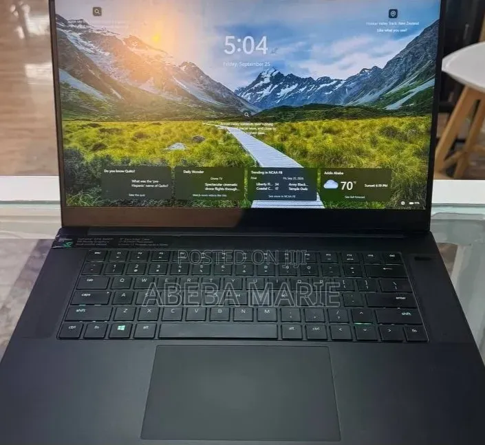 New Laptop Razer Blade 16GB Intel Core i7 SSD 512GB